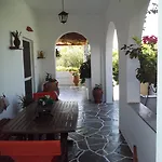 Sofia 4*
